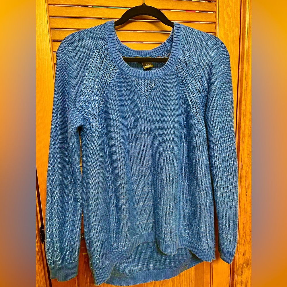 DKNY JEANS. Sparkly holiday sweater in a royal blue with metallic thread! - Picture 4 of 6